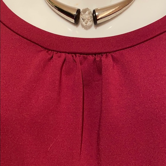 Raspberry T-shirt Top with ruching !! - Picture 4 of 7